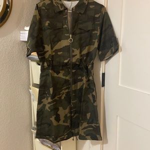 Camo romper never worn. Don’t know what brand it is.